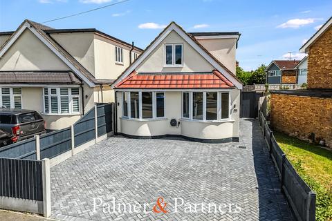 undefined, Sunrise Avenue, Essex CM1