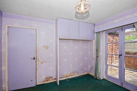 3 bedroom semi-detached house for sale, 37 Stratton Way, Biggleswade, Bedfordshire, SG18 0NS