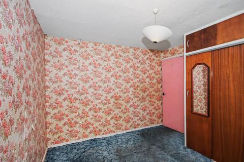 3 bedroom semi-detached house for sale, 37 Stratton Way, Biggleswade, Bedfordshire, SG18 0NS