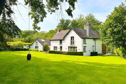 5 bedroom farm house for sale, Moggie Lane, Adlington, SK10