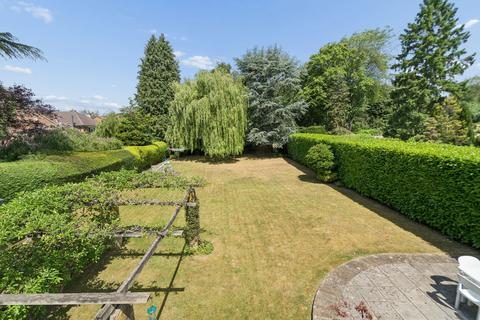 5 bedroom detached house for sale, Wattleton Road, Beaconsfield, HP9