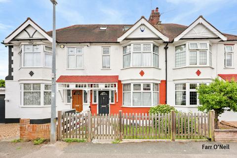 4 bedroom terraced house for sale, Chestnut Avenue, Buckhurst Hill, IG9