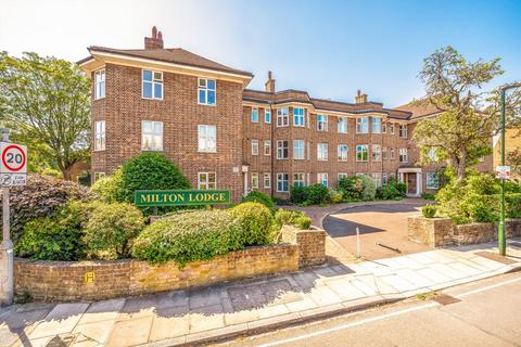 Whitton Road, Twickenham TW1