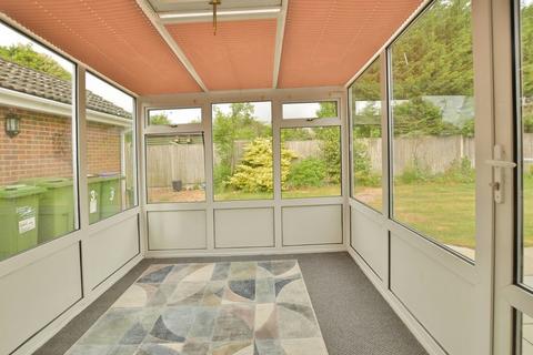 3 bedroom bungalow for sale, Pembroke Mews, New Romney, Kent, TN28