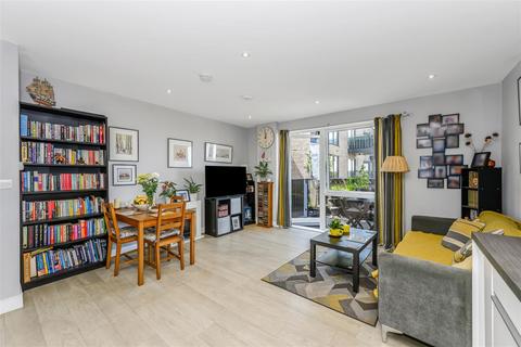 1 bedroom apartment for sale, 204 Hoe Street, Walthamstow