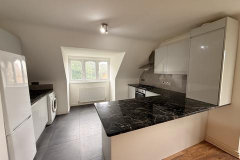 2 bedroom property to rent, 177 Hagden Lane, Watford
