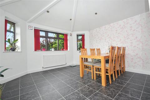 5 bedroom detached house for sale, Haven Garth, Leeds, West Yorkshire