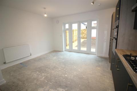 3 bedroom semi-detached house to rent, Trewithen Green, Carkeel, Saltash