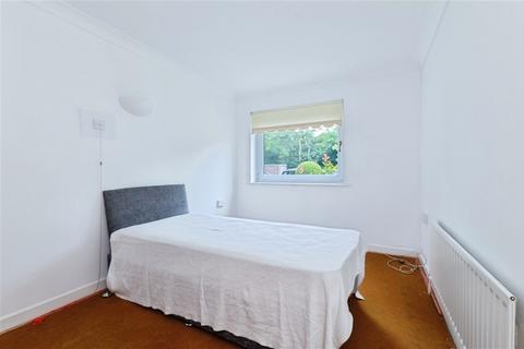 1 bedroom retirement property for sale, Wellington Road, BOURNEMOUTH