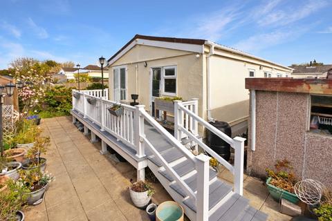 2 bedroom park home for sale, Gracelands Park, Lyndhurst Road, Christchurch, Dorset. BH23 4SE