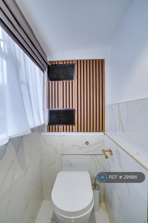 Apartment in London - View 3