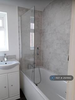 1 bedroom flat to rent, Talbot Road, London, E7