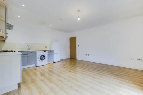 2 bedroom flat for sale, Narrowboat Wharf, Leeds, West Yorkshire, LS13