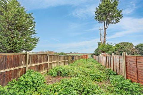3 bedroom terraced house for sale, Prestedge Avenue, RAMSGATE