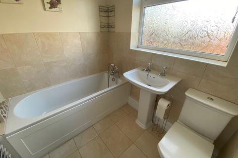 2 bedroom end of terrace house to rent, High Street, Chesterfield, S43