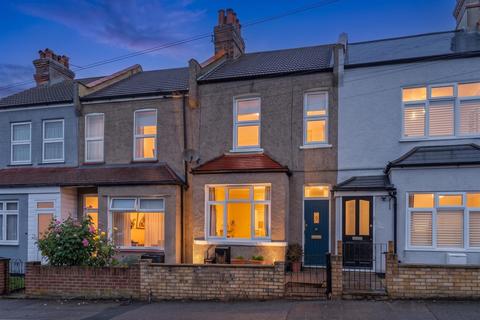 Constance Road, Sutton