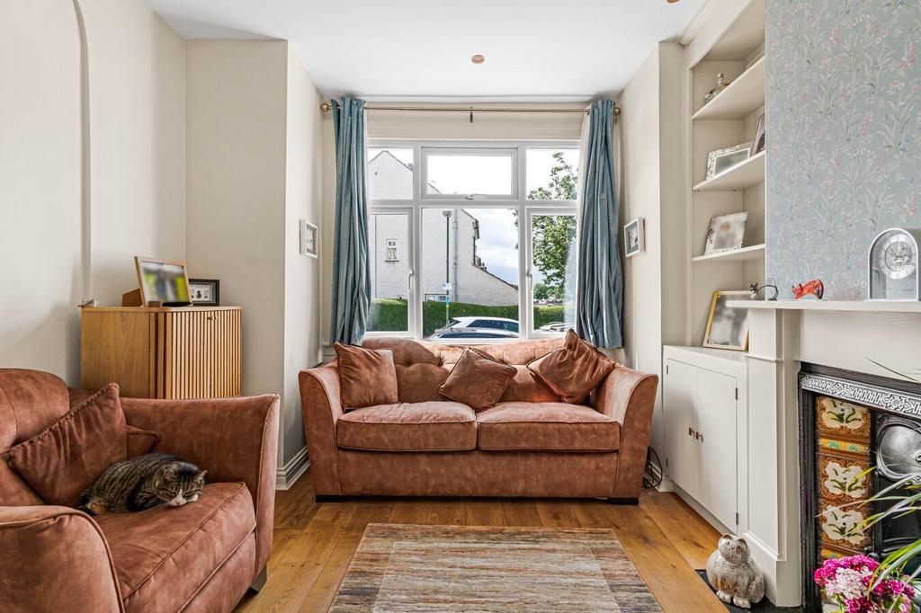 Living room, fireplace