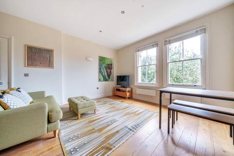2 bedroom flat for sale, Langdon Park, Teddington, TW11