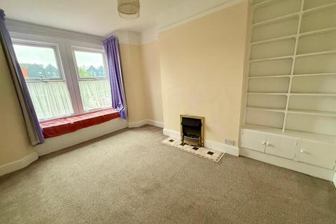 4 bedroom semi-detached house for sale, Barrs Court Road, Hereford