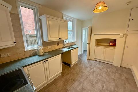 4 bedroom semi-detached house for sale, Barrs Court Road, Hereford