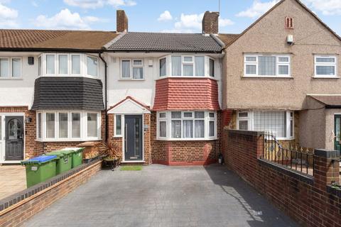 Fen Grove, Sidcup, DA15