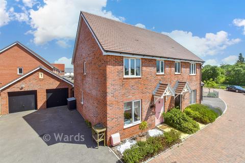 3 bedroom semi-detached house for sale, de Montfort Drive, Sellindge, Kent