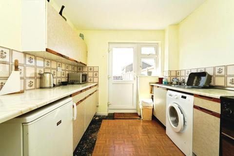 3 bedroom terraced house for sale, Curlew Road, Abbeydale, Gloucester, Gloucestershire, GL4