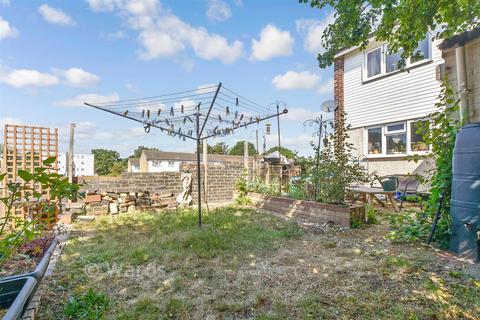 3 bedroom end of terrace house for sale, Wye Road, Tonbridge TN10