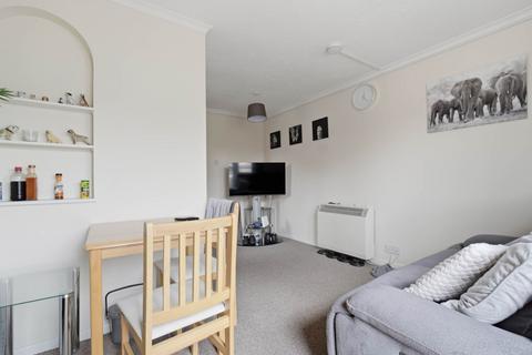 1 bedroom flat for sale, Lovat Mead, St. Leonards-on-Sea TN38