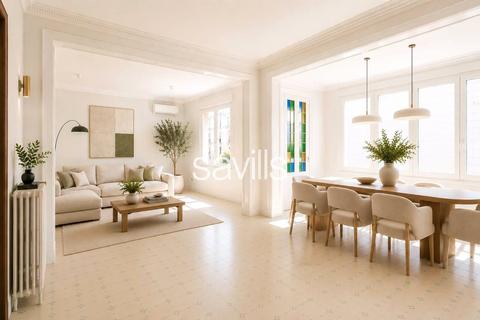 5 bedroom apartment, Flat For Sale In Eixample, Eixample, Barcelona