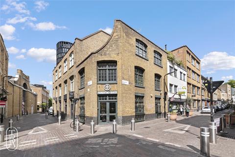 1 bedroom apartment to rent, Chapel Place, London, EC2A