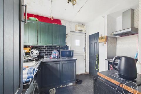 2 bedroom semi-detached house for sale, Barncroft Rise, Leeds