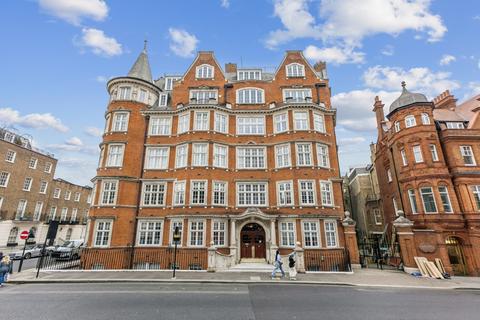 Cliveden Place, London, SW1W