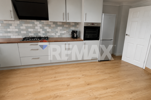 4 bedroom terraced house to rent, Stamford Road, Dagenham RM9