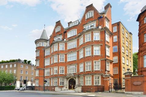 Cliveden Place, London, SW1W