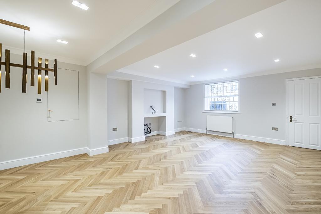 House in London - View 4