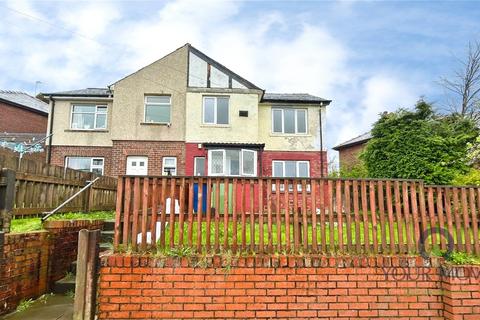 3 bedroom semi-detached house to rent, Thorn Bank, Lancashire OL13