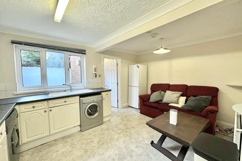 undefined, Spear Road, Southampton, SO14