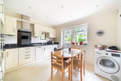 2 bedroom bungalow for sale, Hesketh Close, Cranleigh, GU6
