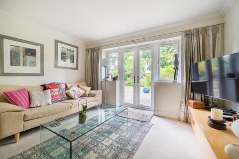 2 bedroom bungalow for sale, Hesketh Close, Cranleigh, GU6