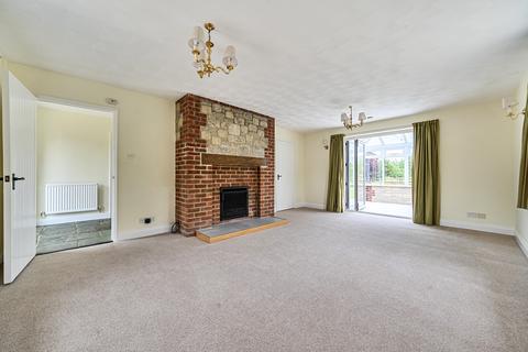 2 bedroom bungalow for sale, Heytesbury, Warminster, BA12