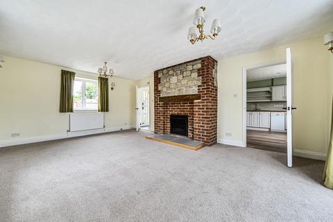 2 bedroom bungalow for sale, Heytesbury, Warminster, BA12