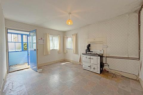 4 bedroom semi-detached house for sale, CLYNDERWEN, Dyfed