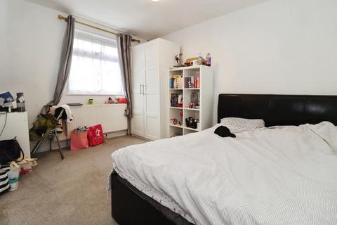 3 bedroom semi-detached house for sale, East Park, Bristol, BS5