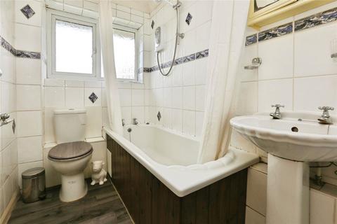 2 bedroom maisonette for sale, Botley Road, Southampton, Hampshire, SO19