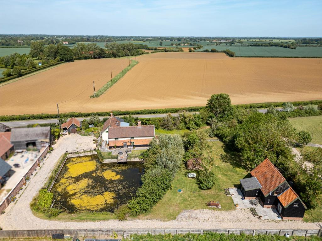 House in Ipswich - View 2