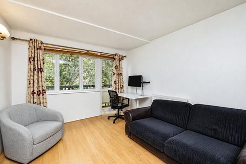 1 bedroom maisonette for sale, Bredhurst Close, London, SE20