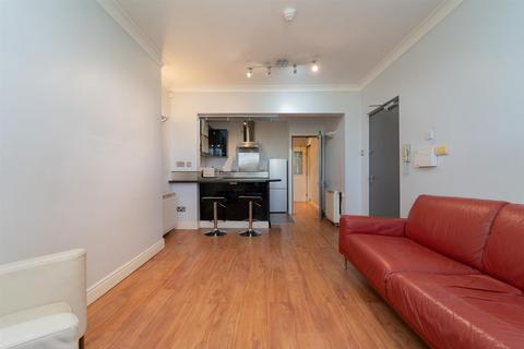 6 bedroom flat for sale, Albany Road, Chorlton