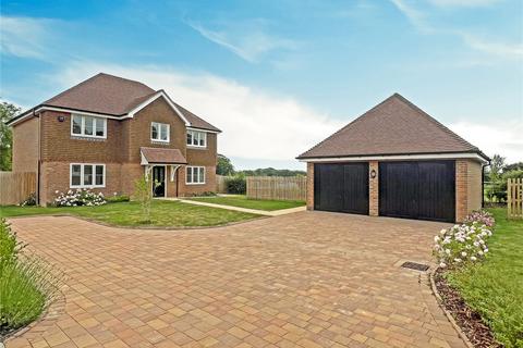 4 bedroom detached house for sale, Kingfisher Walk,, Upper Dicker, East Sussex.