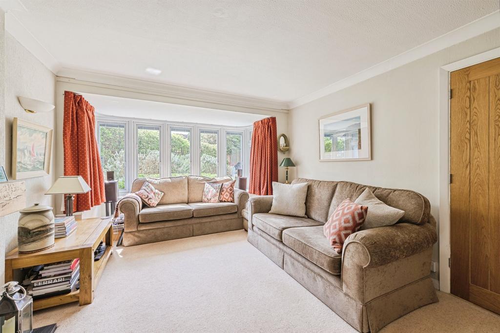 House in Birmingham, Sutton Coldfield - View 3